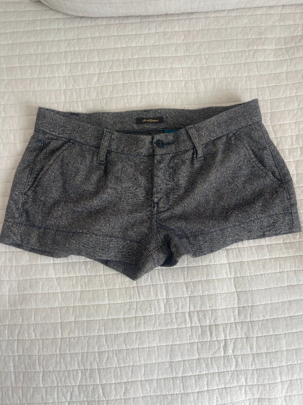 VINTAGE 7 For All Mankind Tweed Wool Blend Shorts - Size 28 (Circa 2008- 2012)